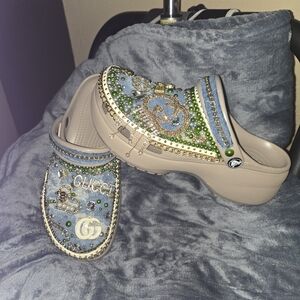 CROCS Beige and Blue Embellished Clogs